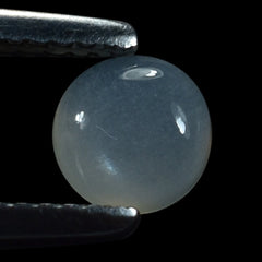 WHITE MOONSTONE PLAIN ROUND CAB (MILKY) 5.50X5.50 MM 0.62 Cts.