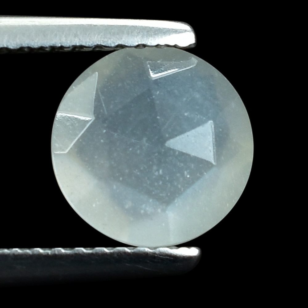 WHITE MOONSTONE ROSE CUT BRIOLETTE ROUND CAB (MILKY) 8.00X8.00 MM 1.59 Cts.