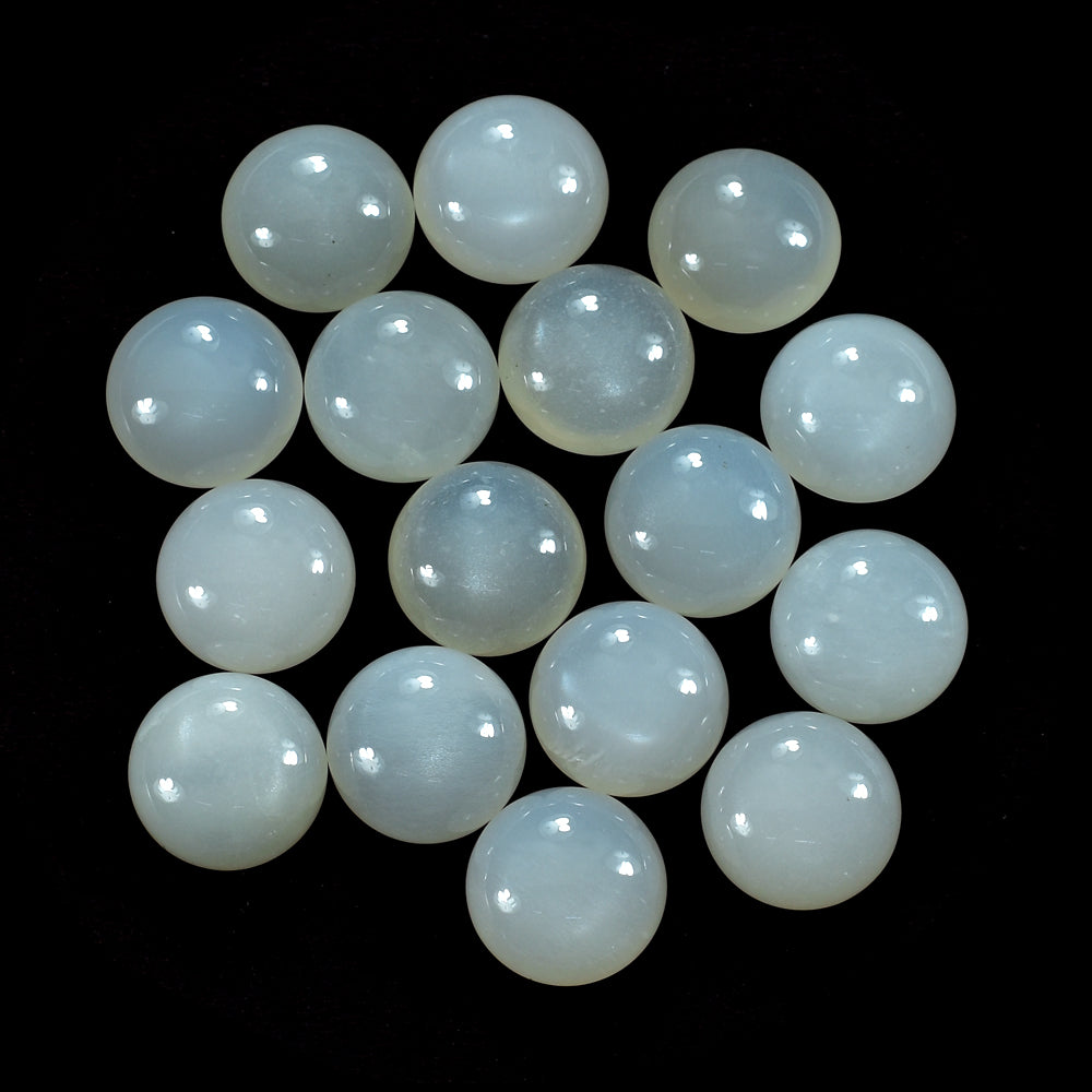 WHITE MOONSTONE (MILKY) CARVED BOTTOM ROUND CAB 14.00X14.00 MM 10.54 Cts.