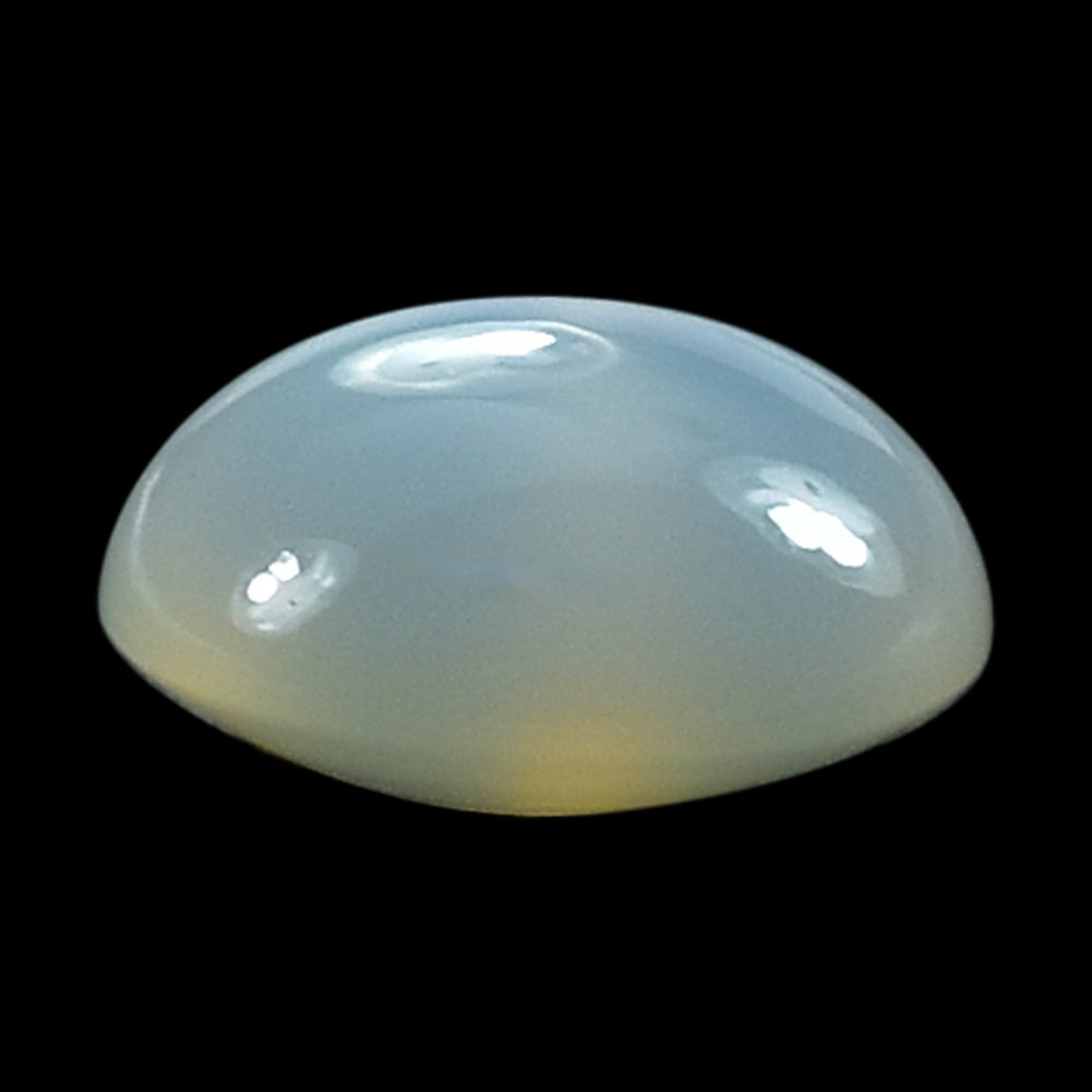 WHITE MOONSTONE (MILKY) CARVED BOTTOM ROUND CAB 8.00X8.00 MM 1.83 Cts.