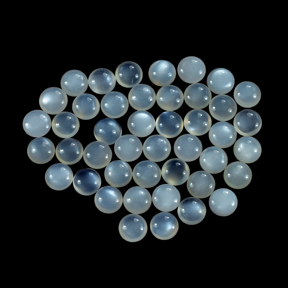 WHITE MOONSTONE (MILKY) CARVED BOTTOM ROUND CAB 8.00X8.00 MM 1.83 Cts.