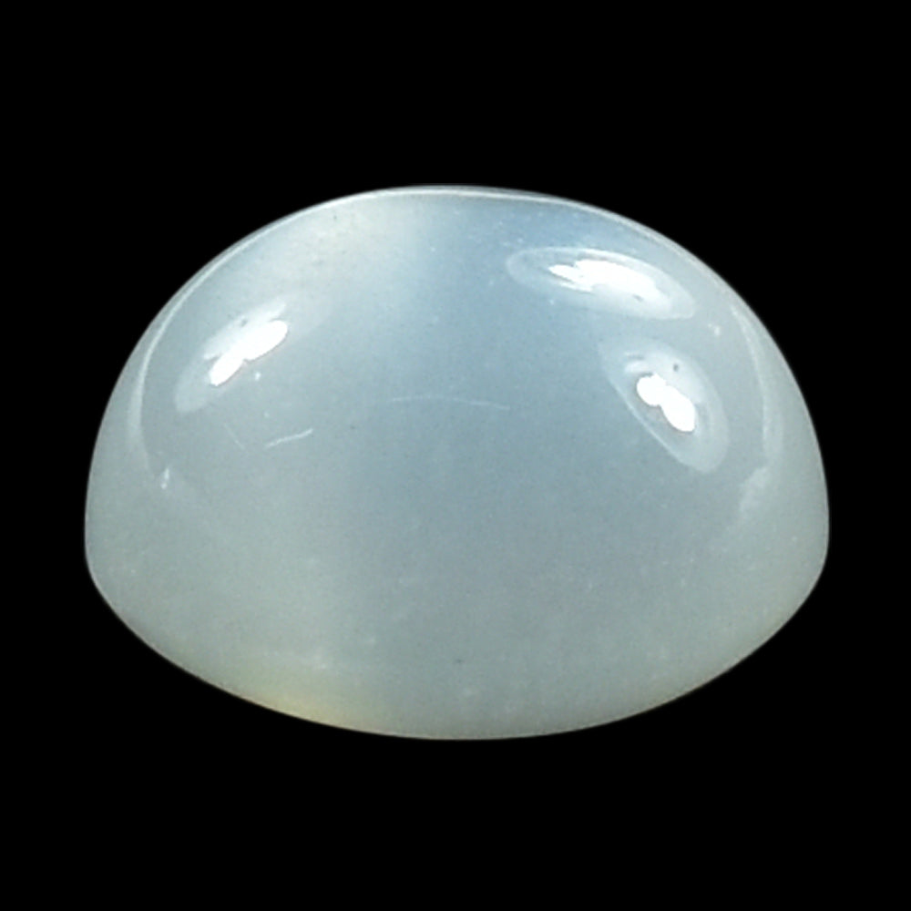 WHITE MOONSTONE (MILKY) CARVED BOTTOM ROUND CAB 5.50X5.50 MM 0.82 Cts.