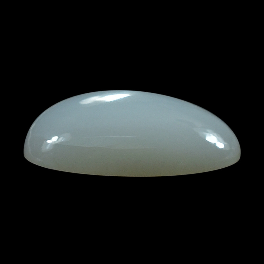 WHITE MOONSTONE (MILKY) PLAIN PEARISH CAB 14.00X10.00 MM 4.2 Cts.