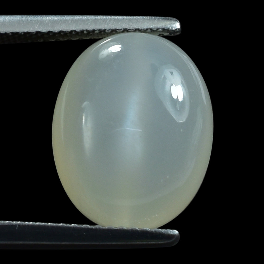 WHITE MOONSTONE (MILKY) PLAIN OLIVE (BON BON)  FULL DRILL 1.00MM 14.80X11.90 MM 11.66 Cts.