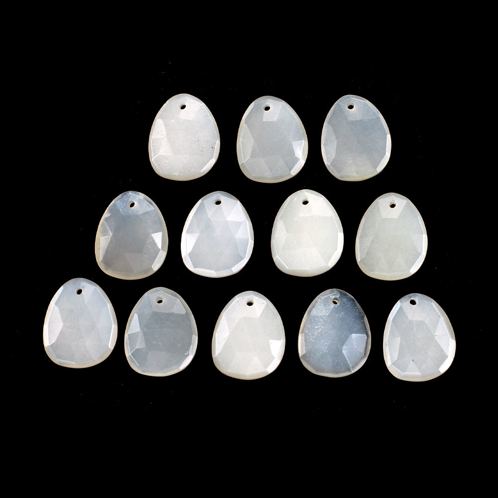 WHITE MOONSTONE (MILKY) ROSE CUT BRIOLETTE (TOP/FULL DRILL) PEARISH 15.50X12.50 MM 4.95 Cts.