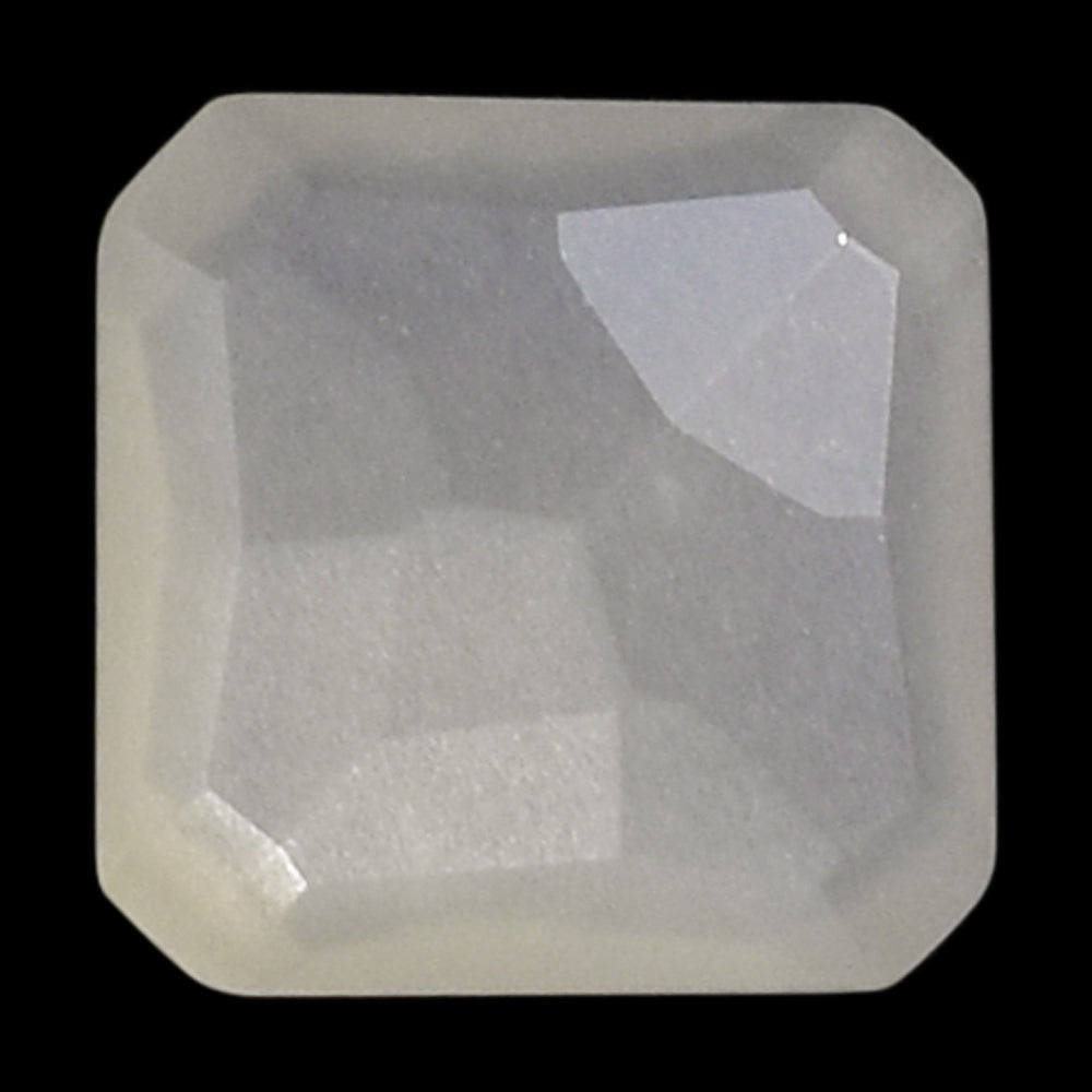 WHITE MOONSTONE (MILKY) IRREGULAR CUT BRIOLETTE OCTAGON 6.50X6.50 M 1.00 Cts.