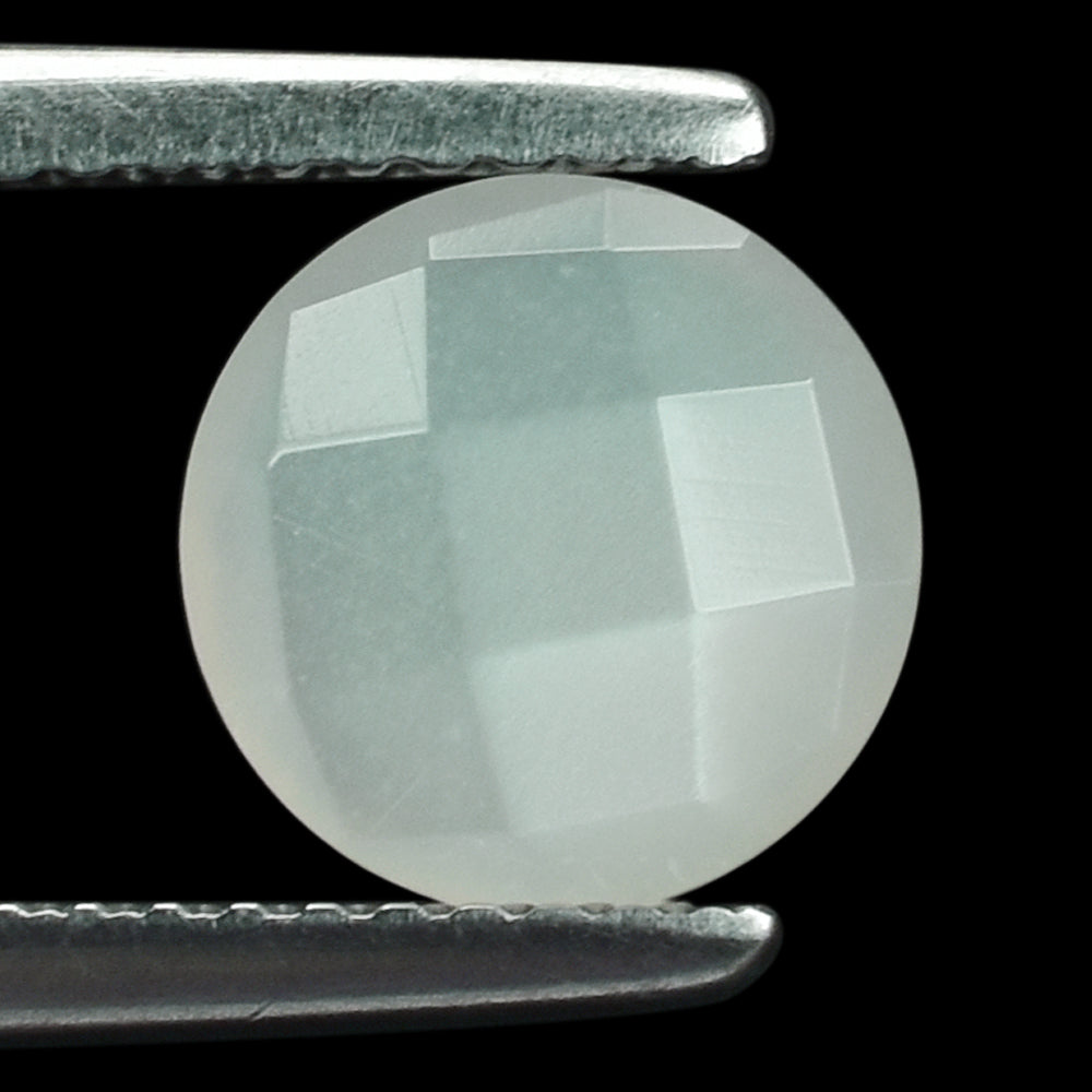 WHITE MOONSTONE (MILKY) CHECKER CUT BRIOLETTE ROUND 8.00X8.00 MM 1.79 Cts.