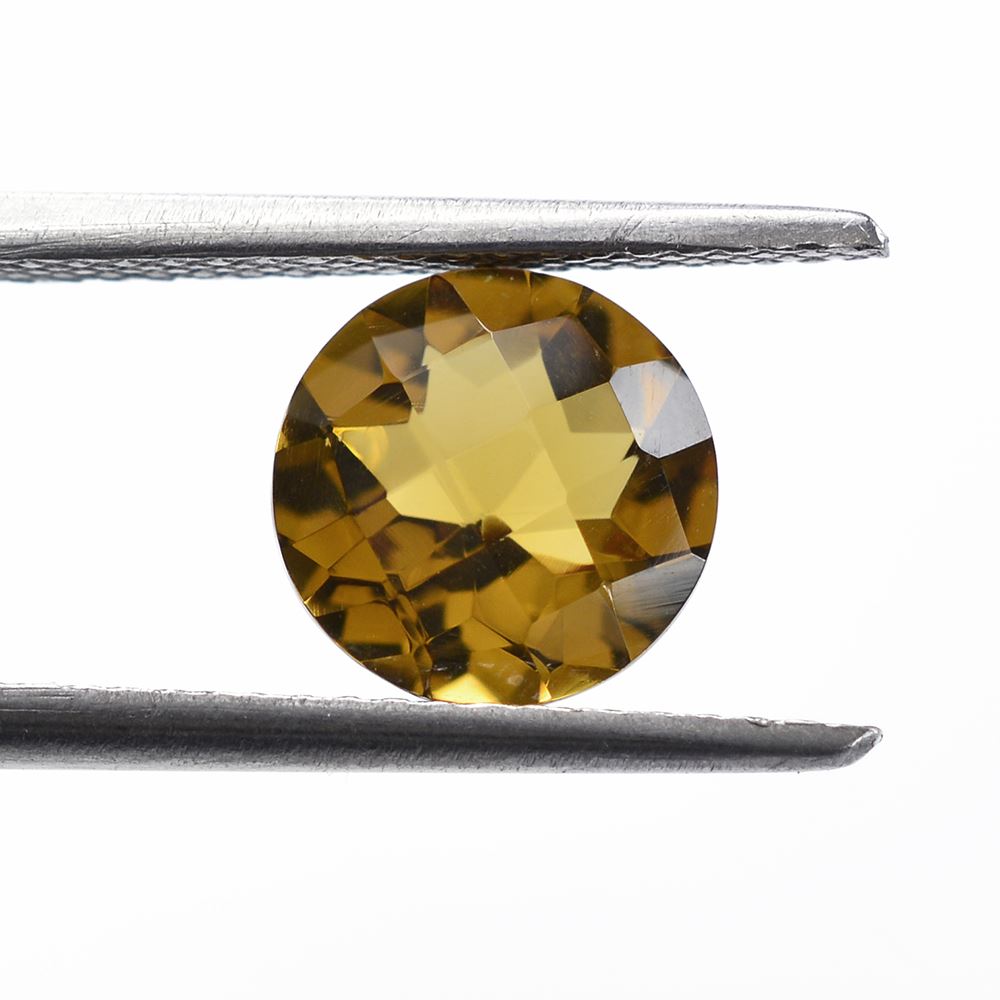 WHISKY QUARTZ CHECKER CUT ROUND 8MM 1.60 Cts.
