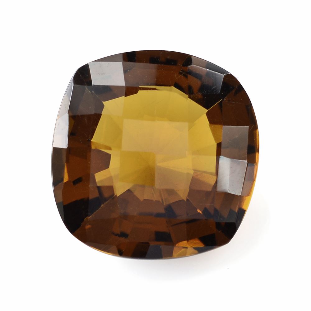 WHISKY QUARTZ ONION CHECKER CUT CUSHION ON TOP STEP CUT BACK 18MM 14.57 Cts.