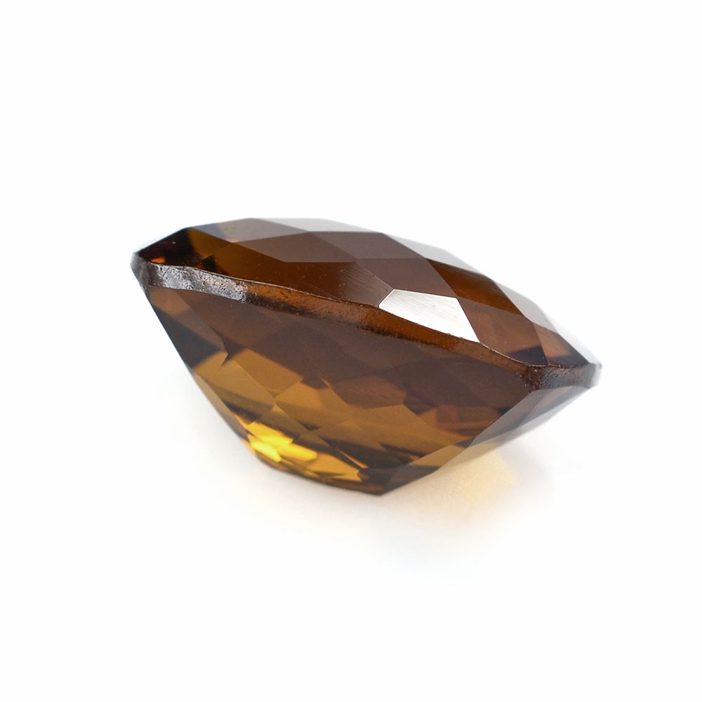WHISKY QUARTZ CHECKER CUT CUSHION 16X14MM 11.78 Cts.