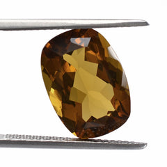 WHISKY QUARTZ CUT CUSHION 14X10MM 6.05 Cts.