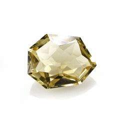 WHISKY QUARTZ FANCY CUT HEXAGON (LITE) 15X12MM 7.44Cts.