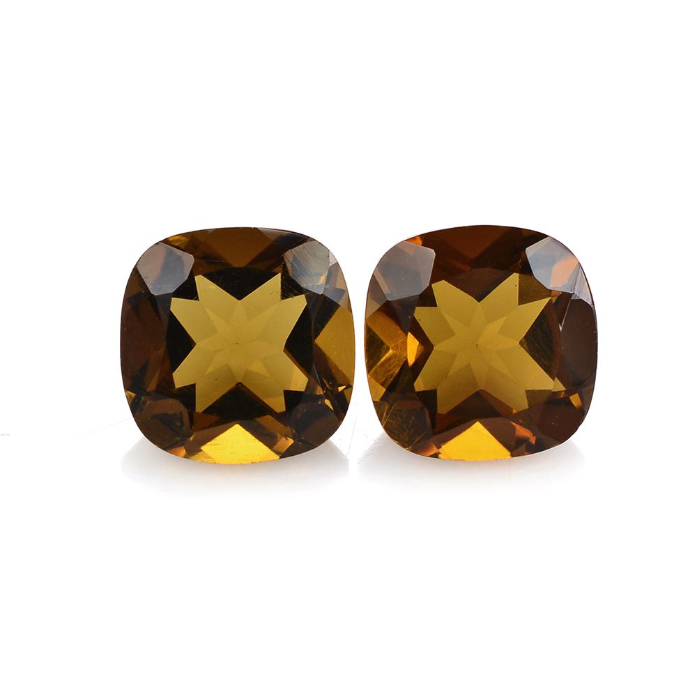 WHISKY QUARTZ CUT CUSHION 10MM 3.68Cts.