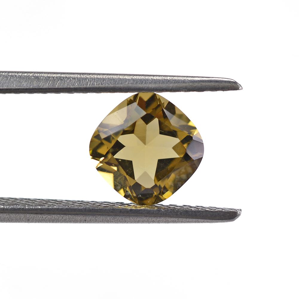 WHISKY QUARTZ CUT CUSHION 6.50MM 1Cts.