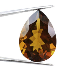 WHISKY QUARTZ CUT PEAR 25X18MM 24.35 Cts.