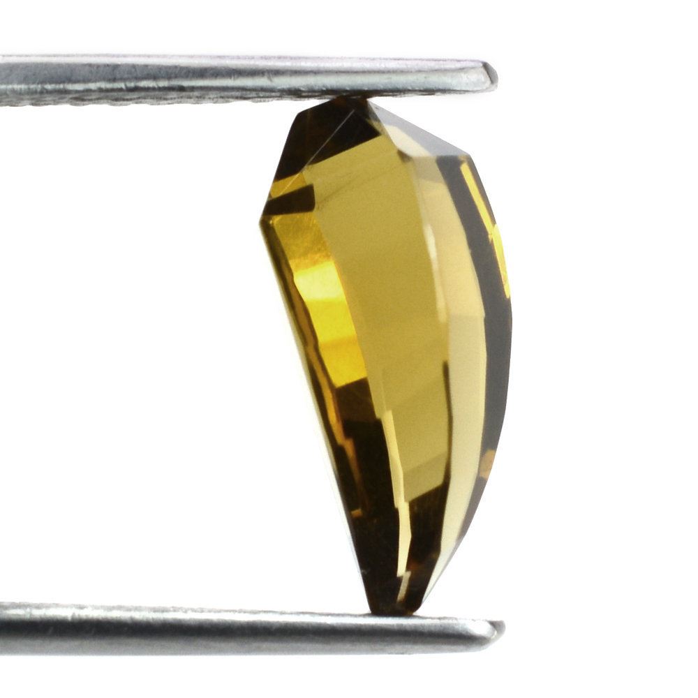 WHISKY QUARTZ LADY FINGER (DES#18) 14X6MM 3.35 Cts.