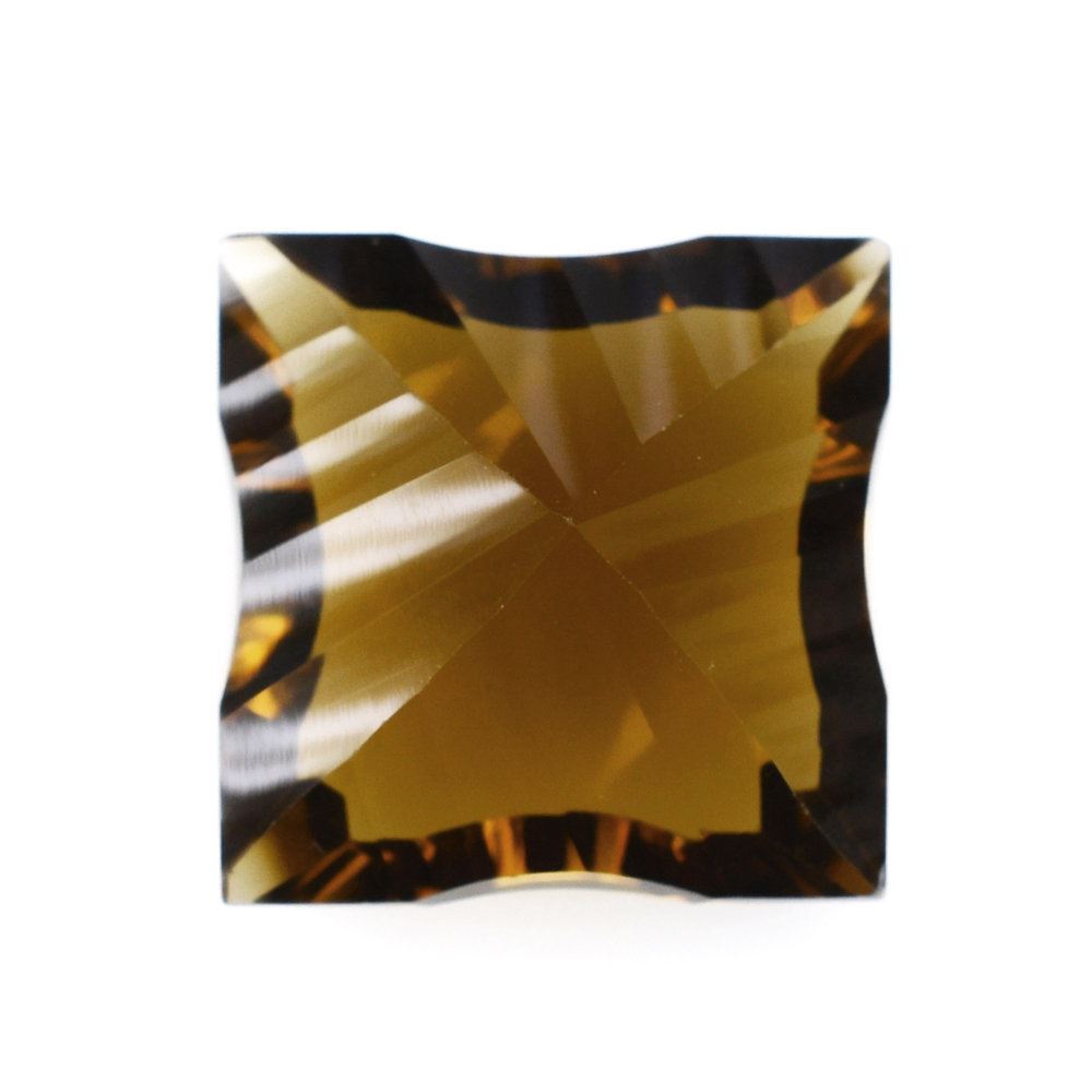 WHISKY QUARTZ CONCAVE NINETY CUT SQUARE (DES#52) 12MM 6.85 Cts.