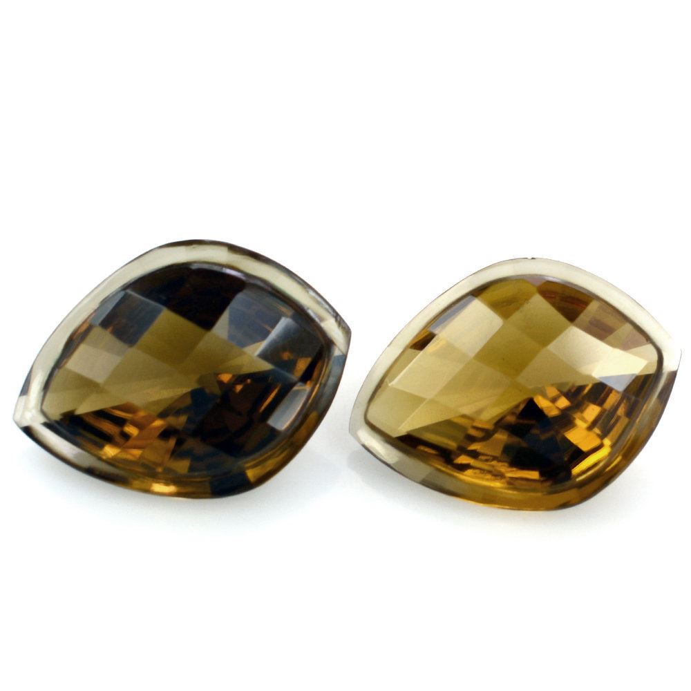 WHISKY QUARTZ CARVED CHECKER TOP ONION (DES#68) 16X12MM 5.63 Cts.