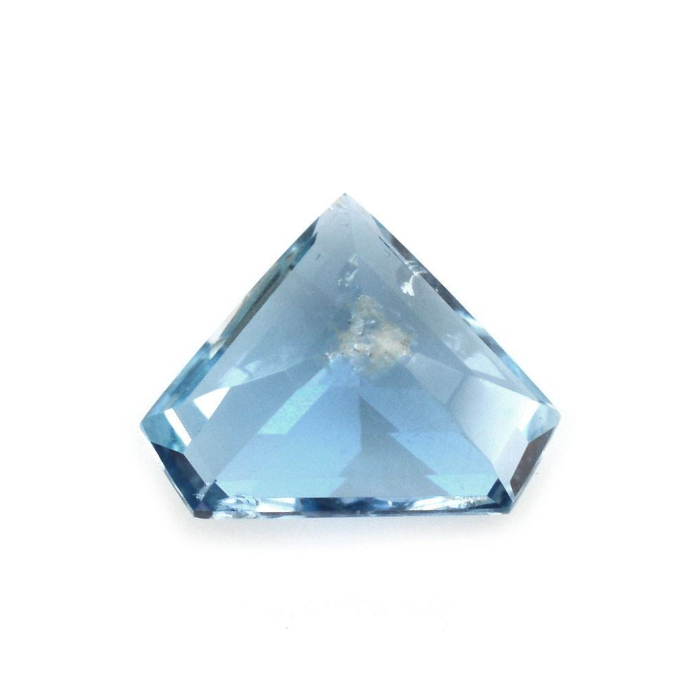 AQUAMARINE CUT TRILLION FANCY (A++++/HI) 8.90X7MM 1.20 Cts.