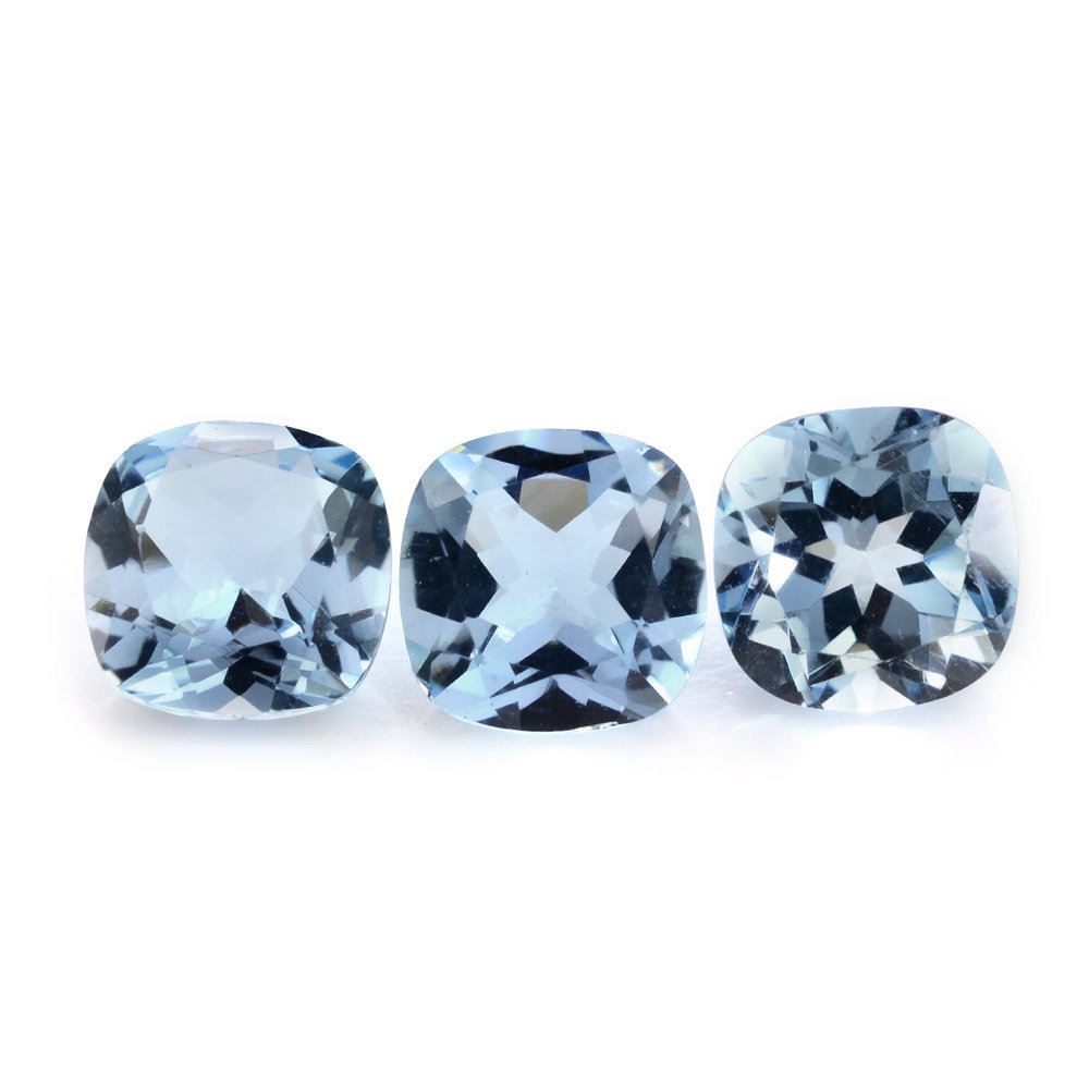 AQUAMARINE CUT CUSHION (A+++/CLEAN) 6MM 0.83 Cts.