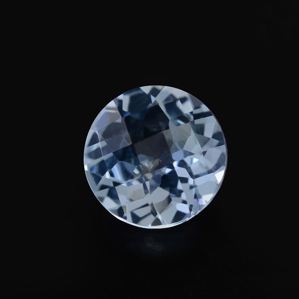 AQUAMARINE CHECKER CUT ROUND (A+) 8MM 1.40 Cts.