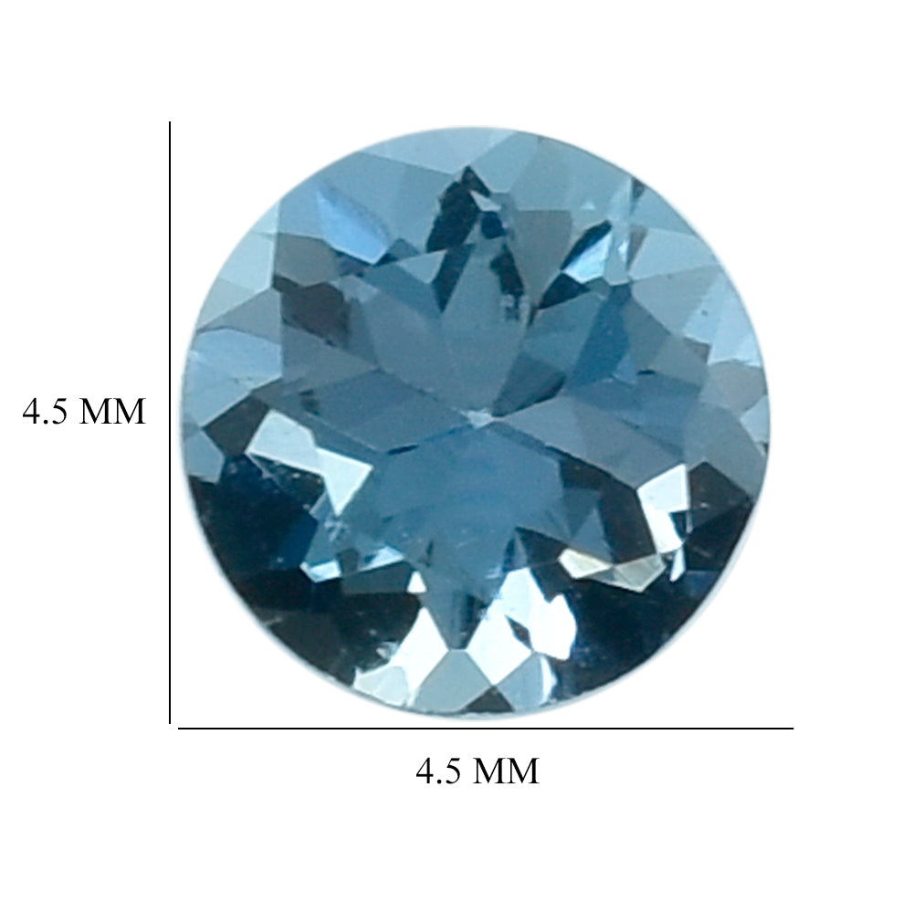 AQUAMARINE CUT ROUND (A+++++) 4.50MM 0.33 Cts.