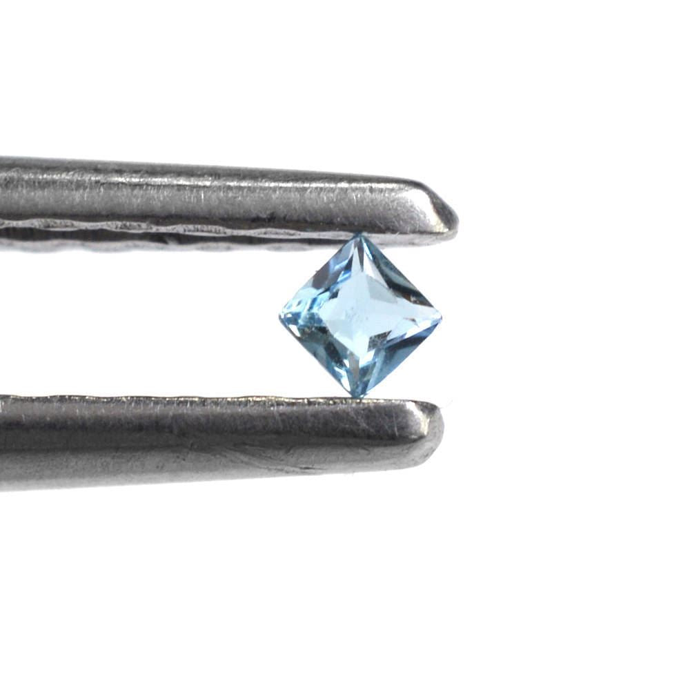 AQUAMARINE PRINCESS CUT SQUARE (A+++) 1.75MM 0.05 Cts.