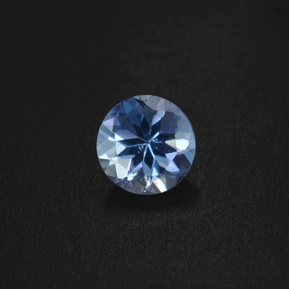 AQUAMARINE CUT ROUND (A+++/SI) 4.75MM 0.35 Cts.