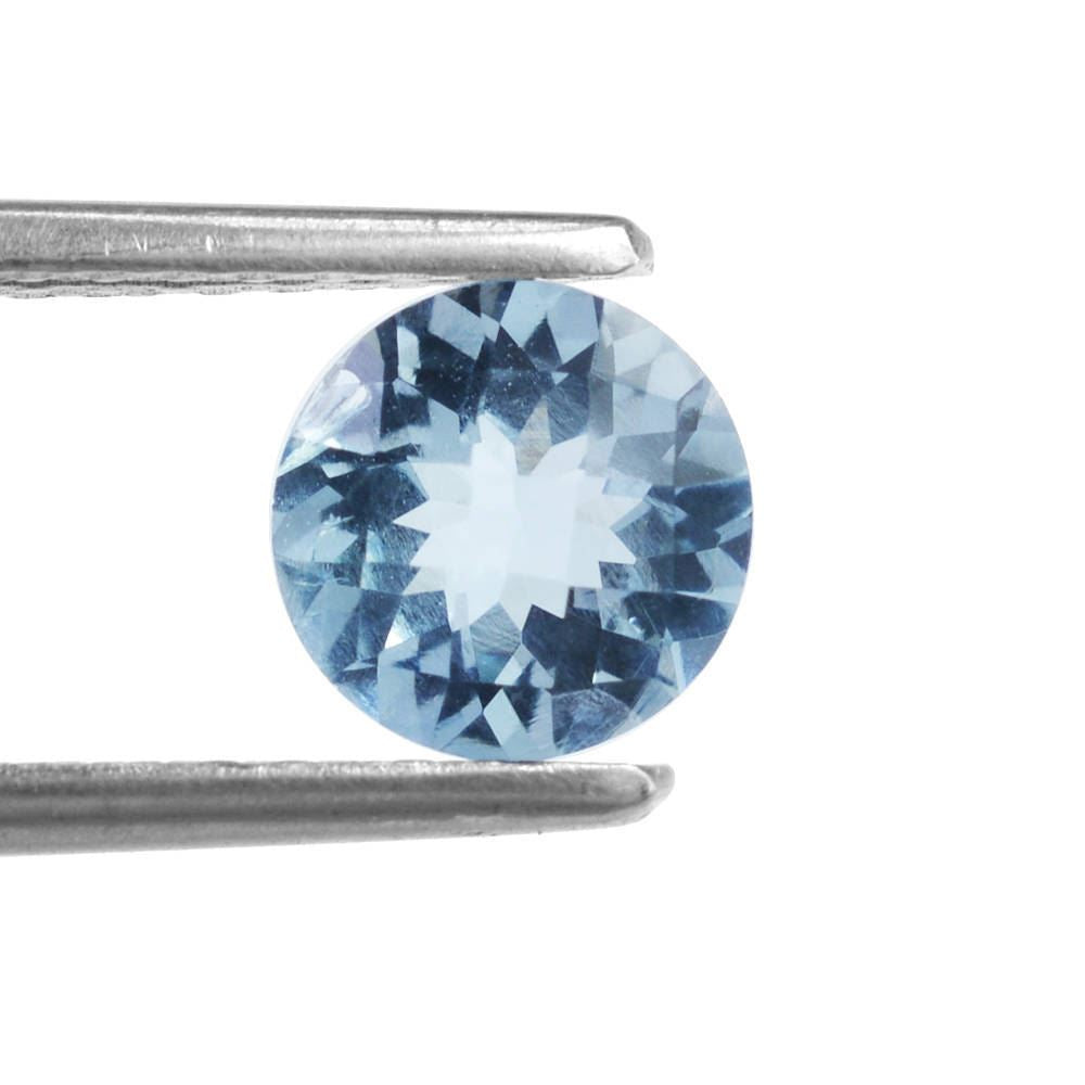 AQUAMARINE CHECKER CUT ROUND (A++/SI) 7MM 1.00 Cts.