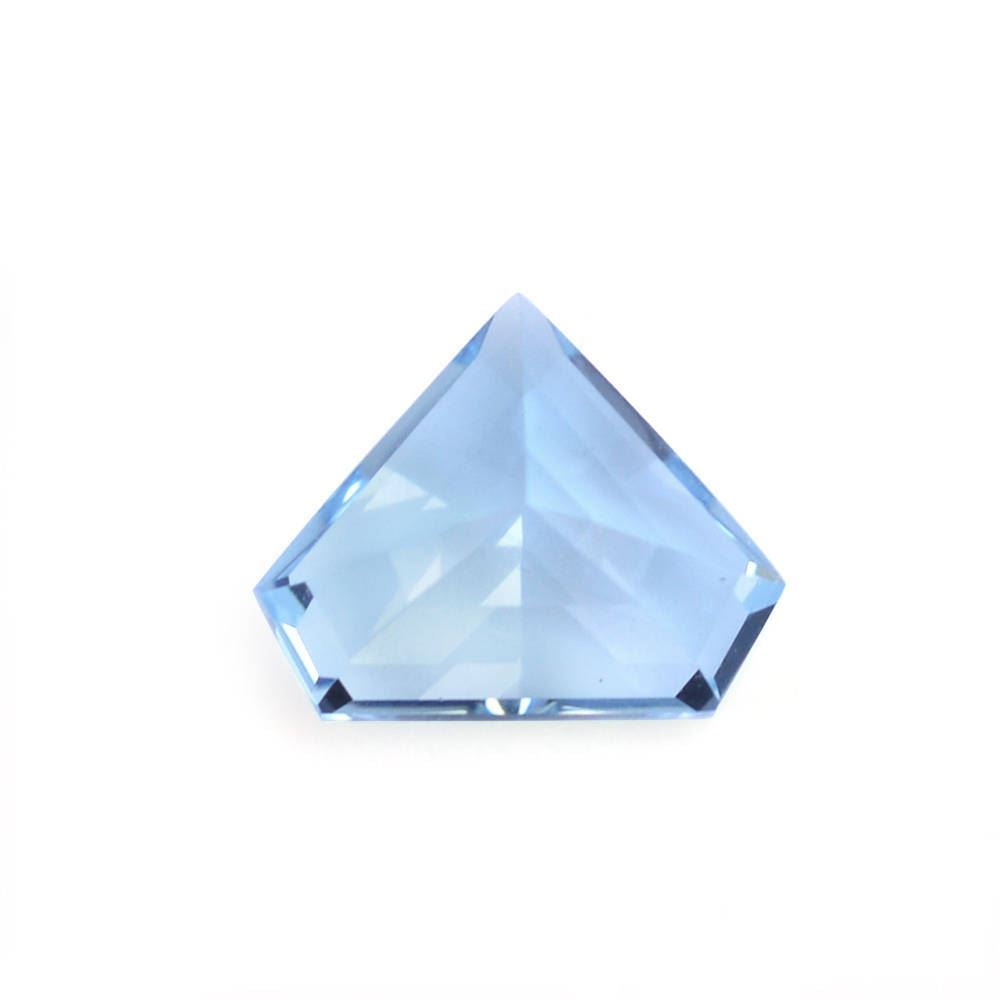 AQUAMARINE CUT FANCY TRILLION (A++) 8.50X7MM 1.22 Cts.