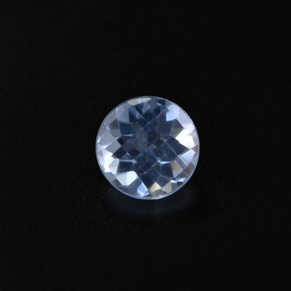 AQUAMARINE CHECKER CUT ROUND (A++) 4MM 0.23 Cts.