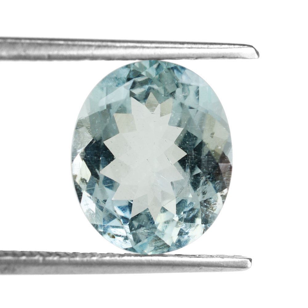 AQUAMARINE CUT OVAL (A+/SI) 12X10MM 3.98 Cts.