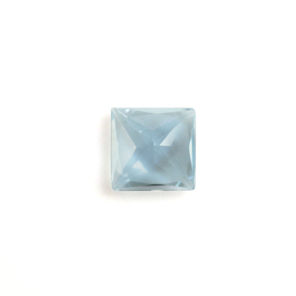 AQUAMARINE PRINCESS CUT SQUARE (A+) 4.50MM 0.37 Cts.