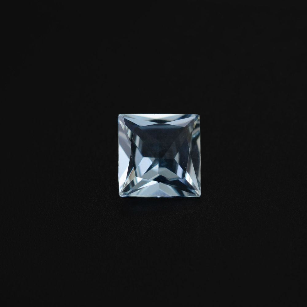 AQUAMARINE PRINCESS CUT SQUARE (A+) 4.50MM 0.37 Cts.