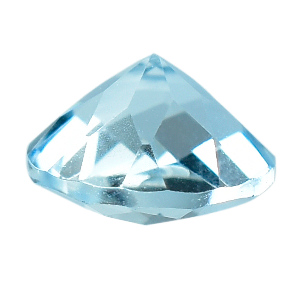 AQUAMARINE CHECKER CUT ROUND (A++) (SI) 6MM 0.73 Cts.