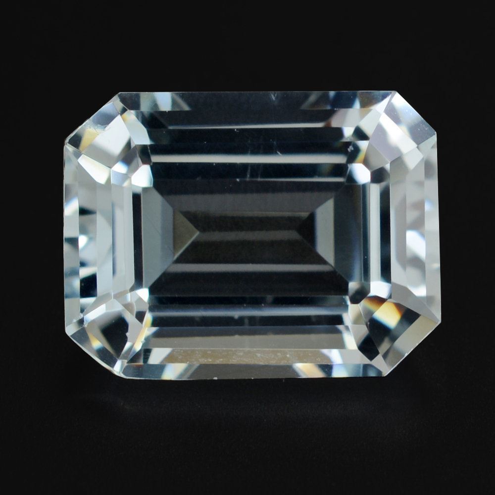 AQUAMARINE STEP CUT OCTAGON (B) 13X10MM 5.40 Cts.