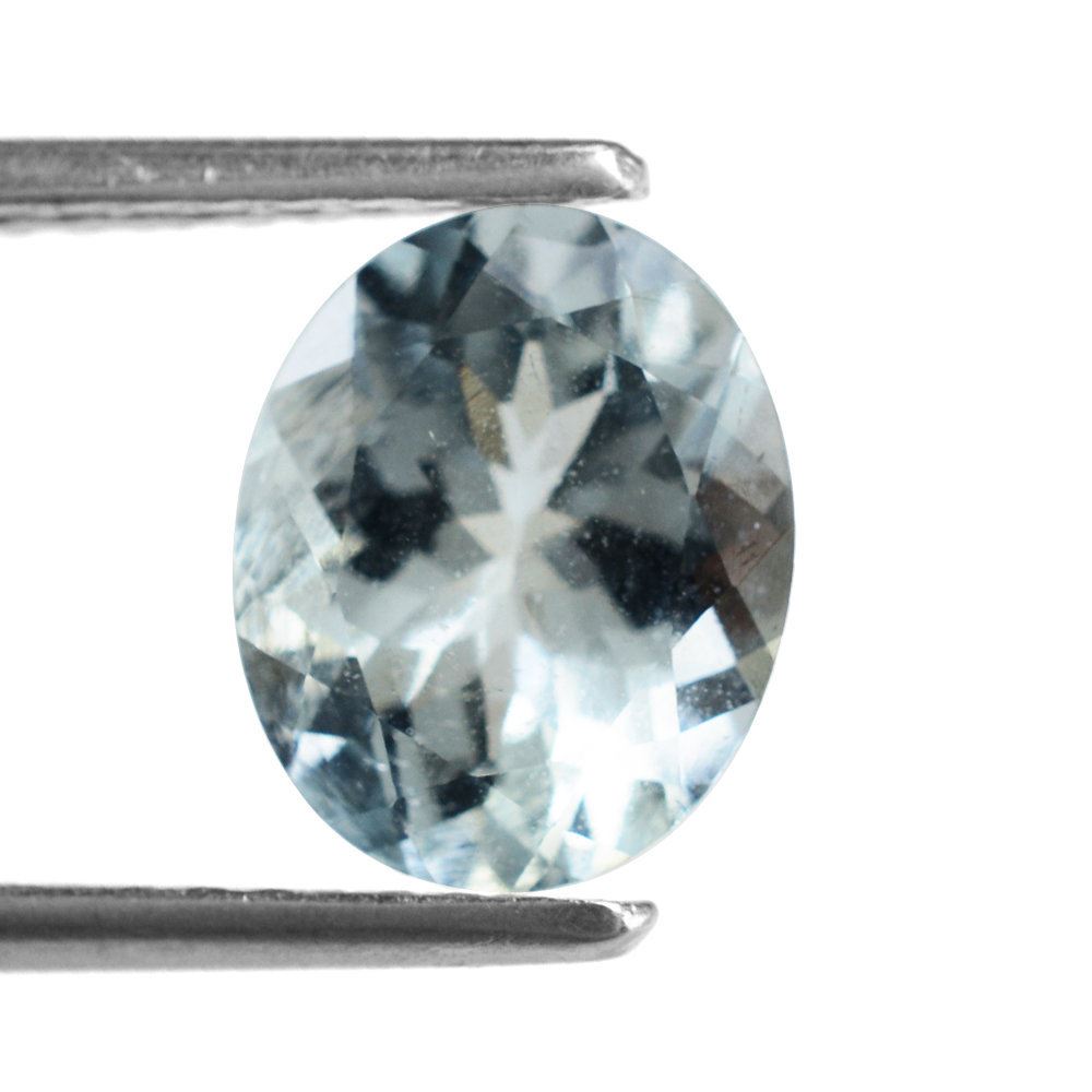 AQUAMARINE CUT OVAL (A/SI) 10X8MM 2.61 Cts.