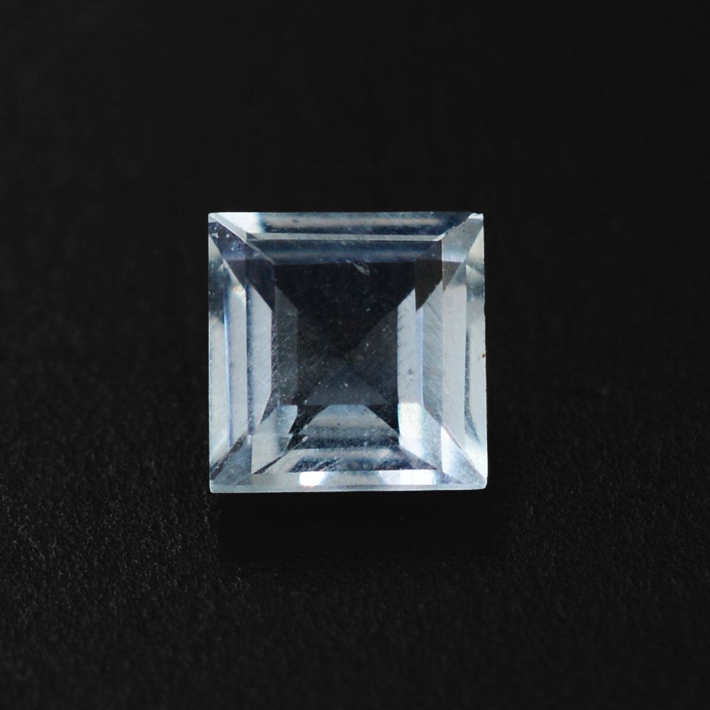 AQUAMARINE CUT SQUARE (C/HI) 3MM 0.11 Cts.