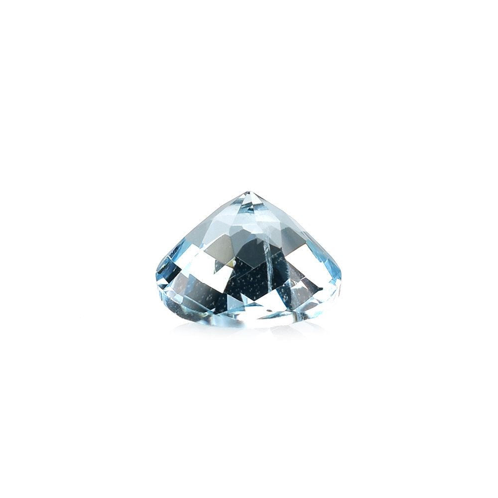 AQUAMARINE CHECKER CUT ROUND (A/HI) 6.00MM 0.77 Cts.