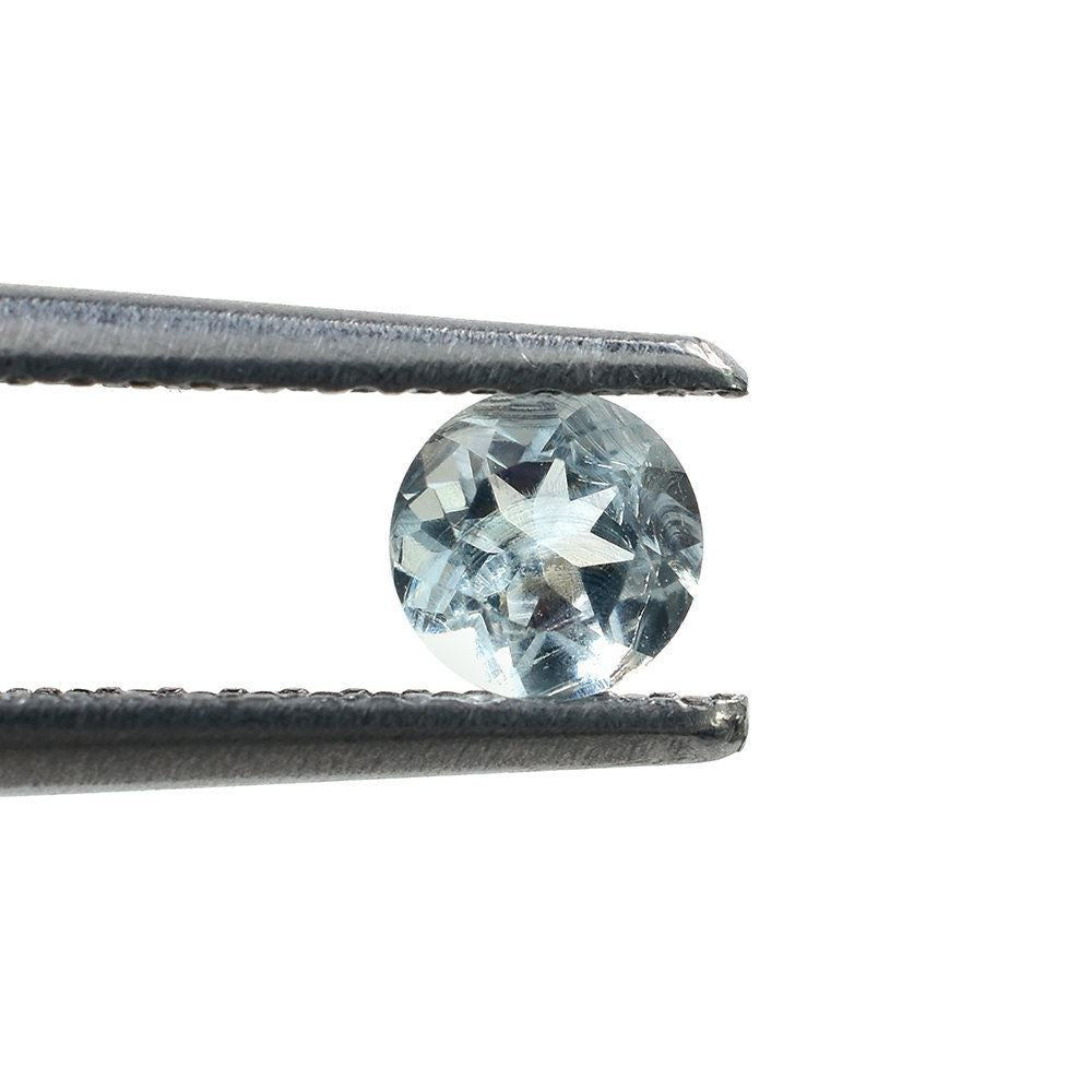 AQUAMARINE CUT ROUND (B/HI) 4.00MM 0.25 Cts.