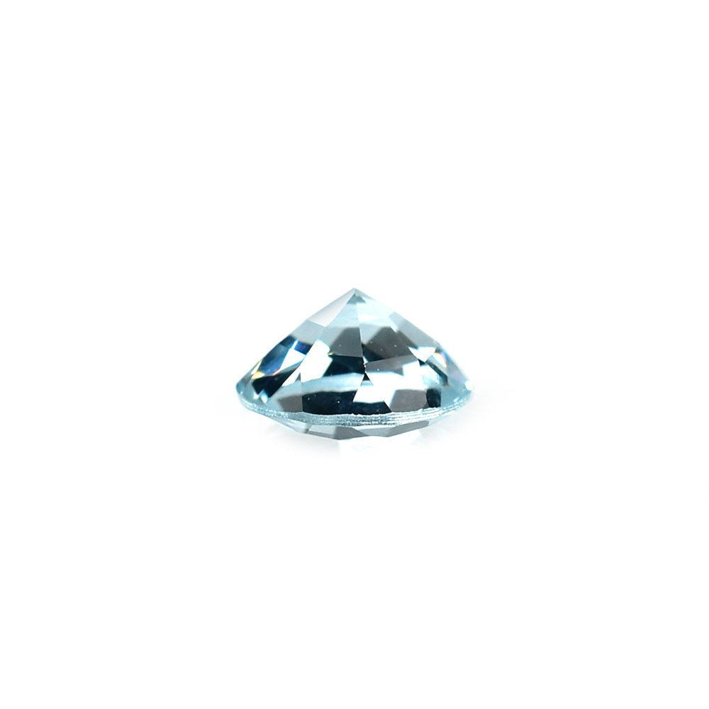 AQUAMARINE BACK SIDE STEP CUT ROUND (A/CLEAN) 5.00MM 0.40 Cts.