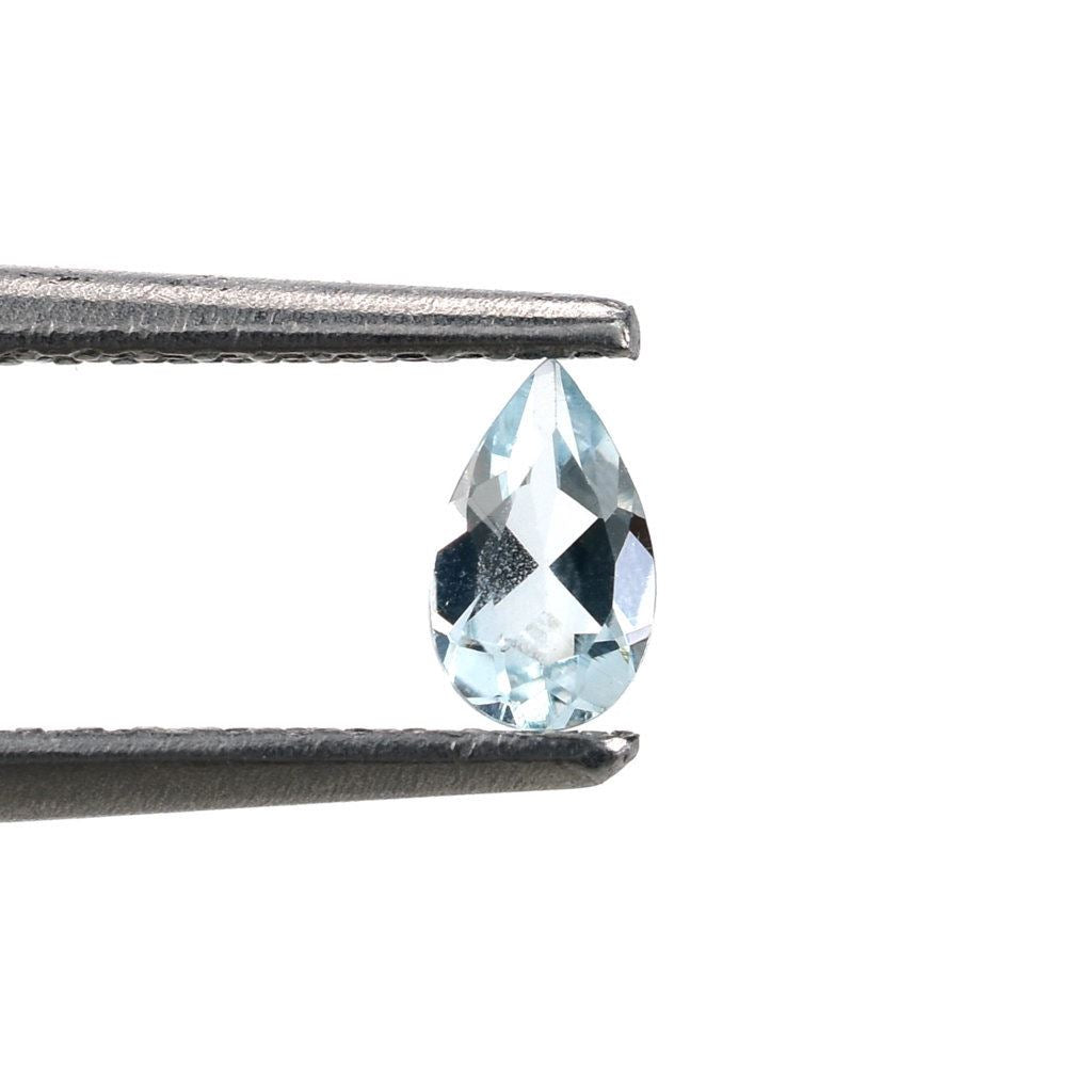 AQUAMARINE CUT PEAR (A/CLEAN) 5X3MM 0.18 Cts.