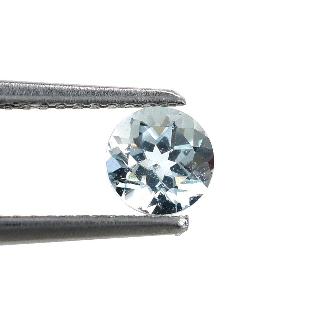 AQUAMARINE CUT ROUND (B/CLEAN) 5.00MM 0.46 Cts.