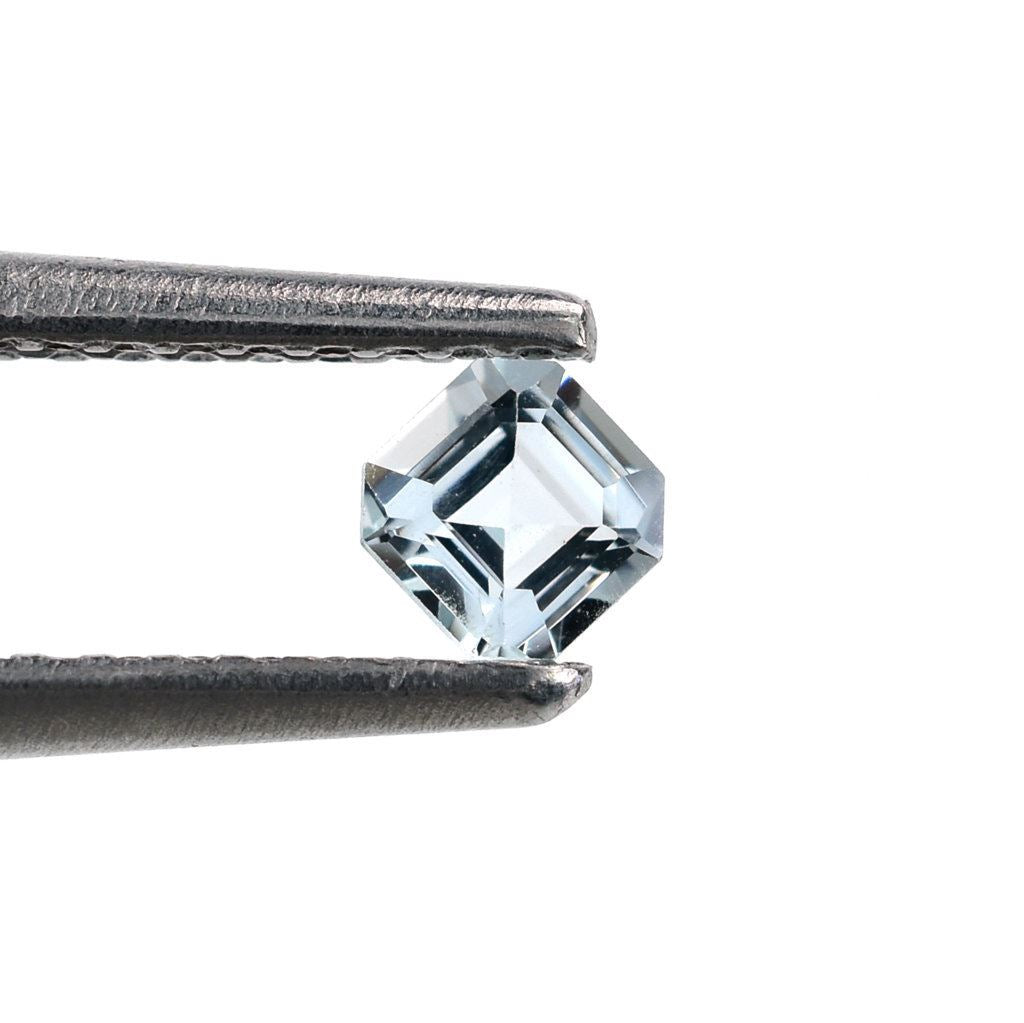 AQUAMARINE STEP CUT OCTAGON (B/CLEAN) 3.50MM 0.18 Cts.