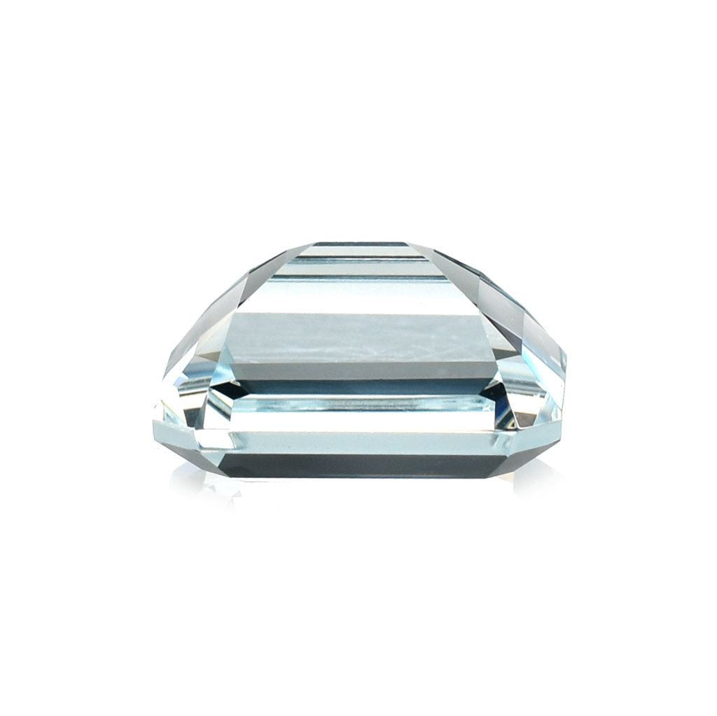 AQUAMARINE STEP CUT OCTAGON (B/CLEAN) 11X9MM 4.48 Cts.