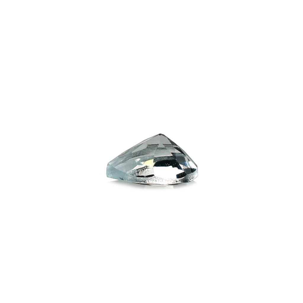 AQUAMARINE CUT PEAR (C/CLEAN) 4X3MM 0.15 Cts.