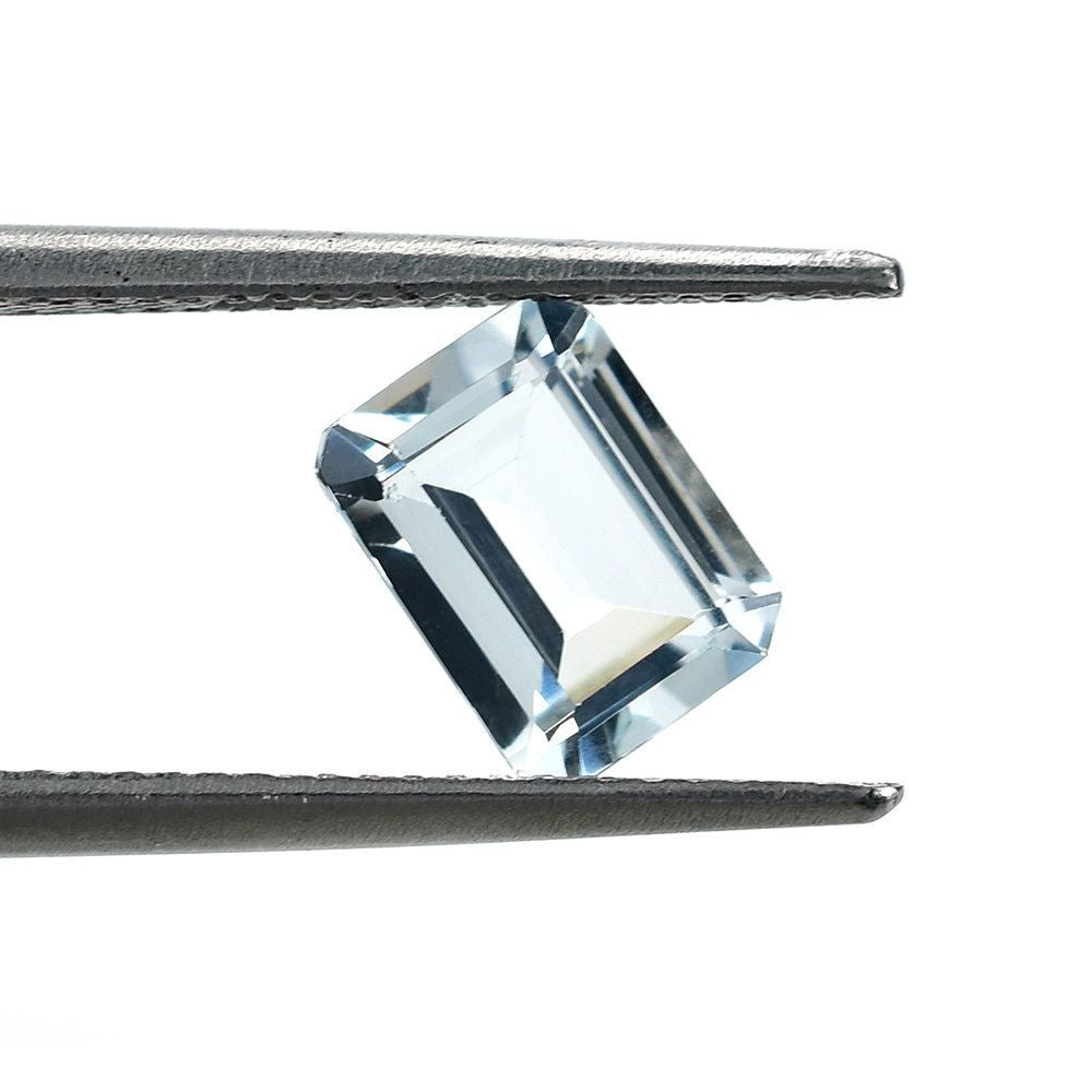 AQUAMARINE CUT OCTAGON (C/CLEAN) 8X6MM 1.40 Cts.