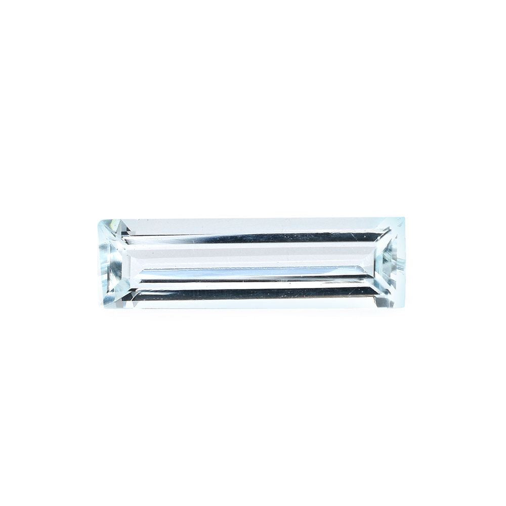 AQUAMARINE CUT BAGUETTE (C/CLEAN) 14X4MM 1.05 Cts.