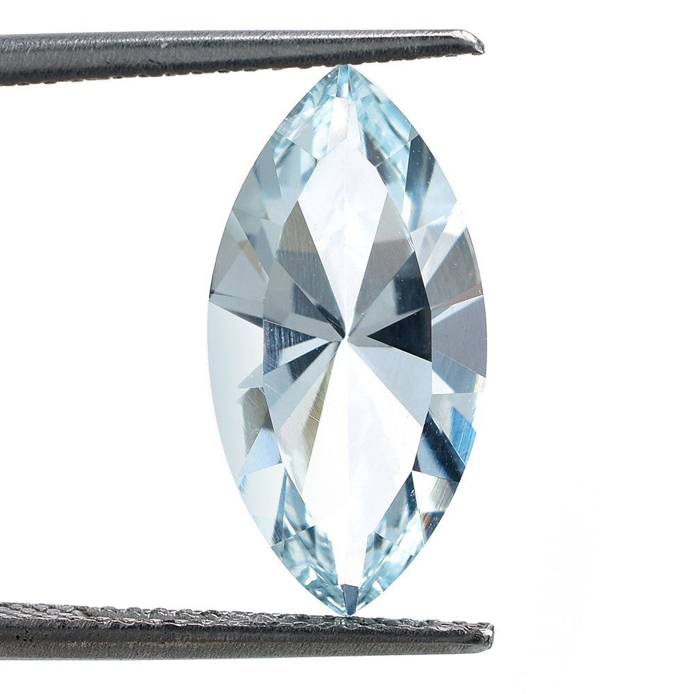 AQUAMARINE DIAMOND CUT MARQUISE (C/CLEAN) 17X8.50MM 4.00 Cts.