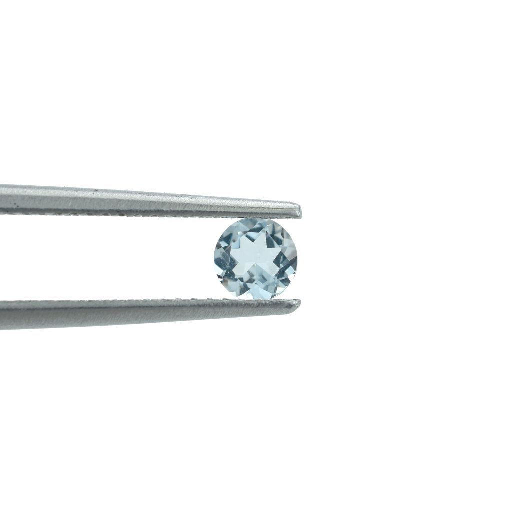 AQUAMARINE CUT ROUND (A+/CLEAN) 4.25X4.25MM 0.50 Cts.
